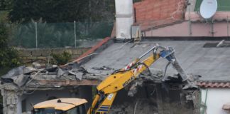 Ruspe e demolizioni, domani la discussione in consiglio a Lacco Ameno