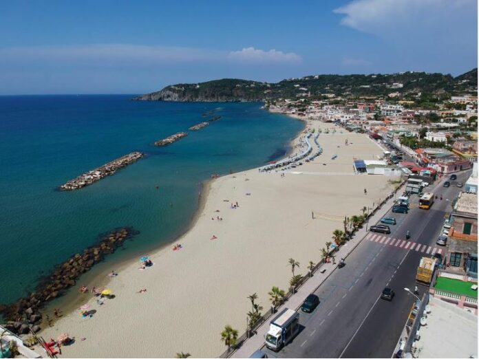 SPIAGGIA CHIAIA