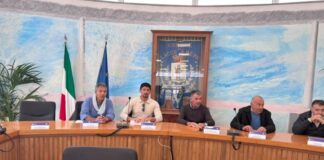 Lavori a scuola, a Lacco costituita la commissione d’inchiesta consiliare