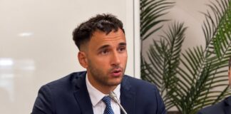 Oltre 600 firme, boom di adesioni per una corsa marittima a mezzanotte