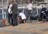 Pozzuoli, il traghetto urta il pontone: danni a una bitta e nuovi interrogativi sui collegamenti con le isole